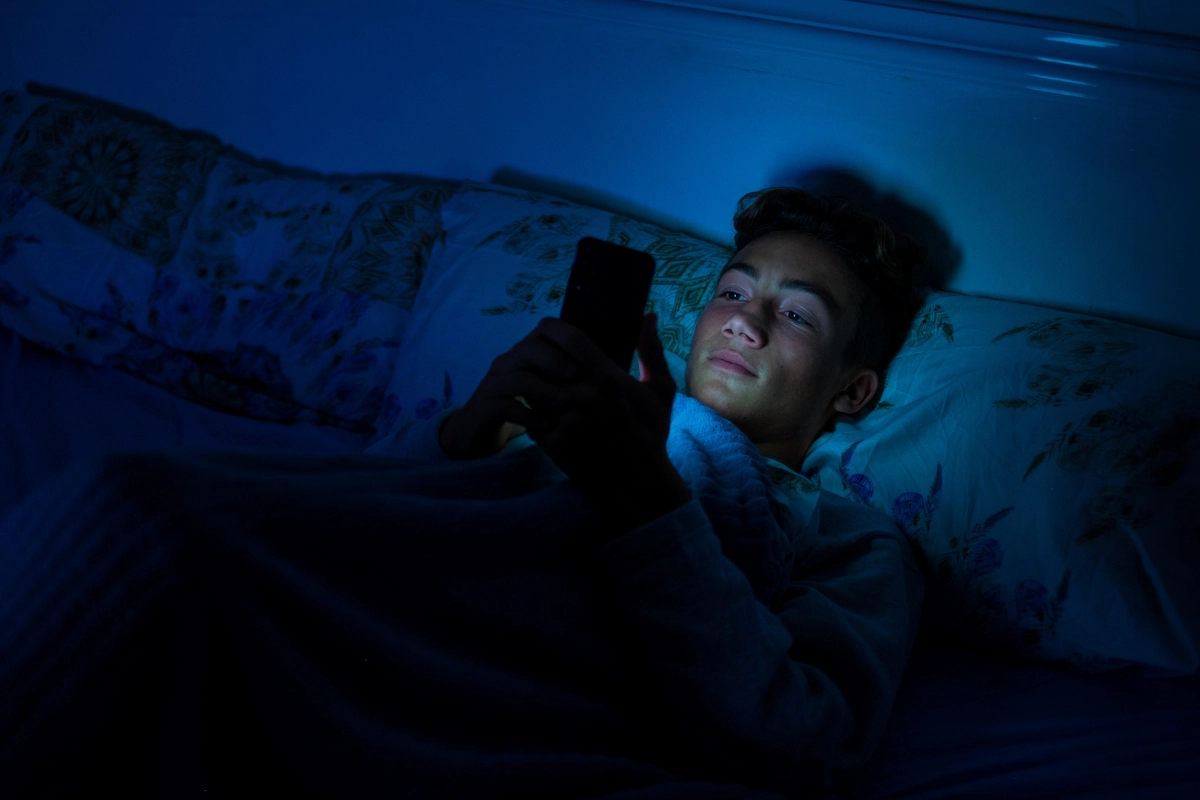  signs and symptoms of social media addiction 